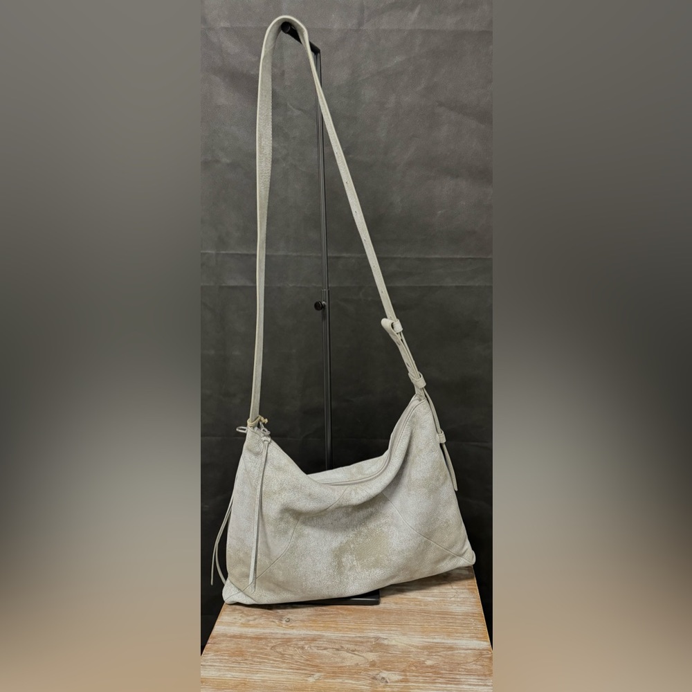 HOBO Paulette Large Crossbody
